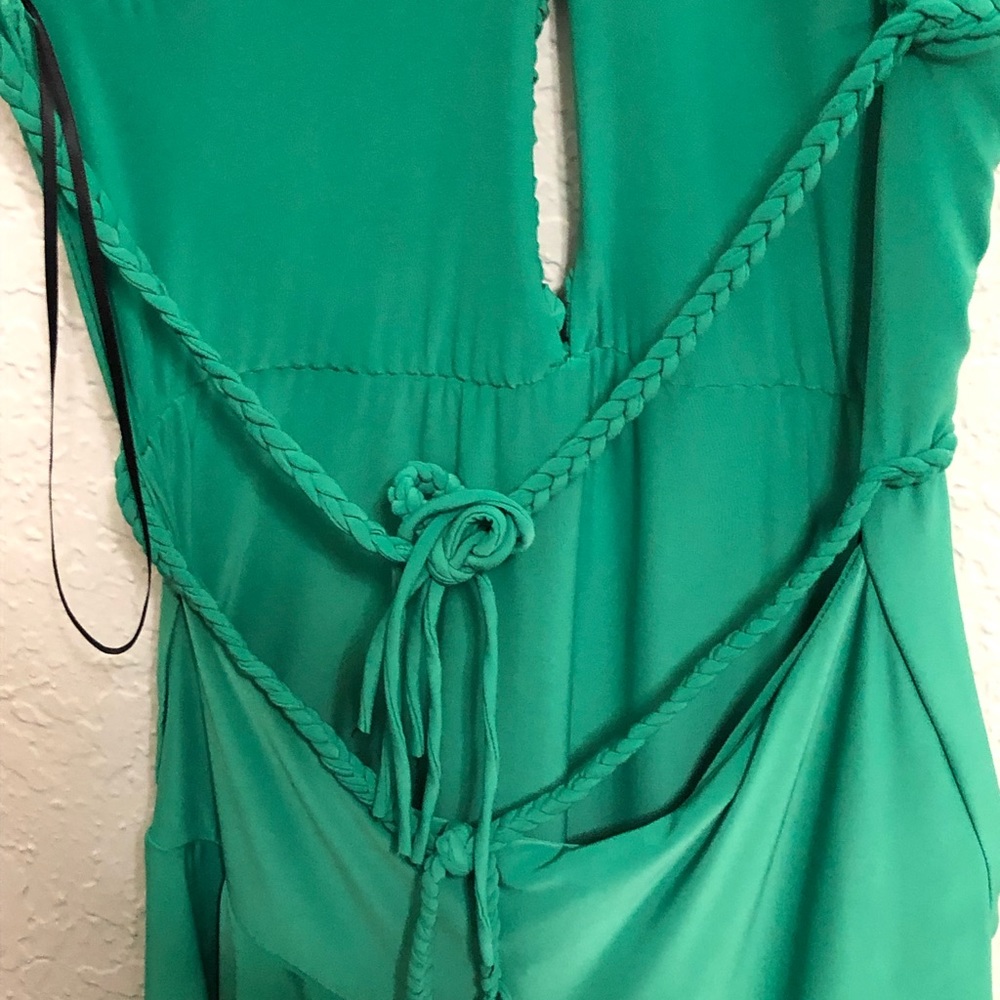 Dress - Picture 4 of 4